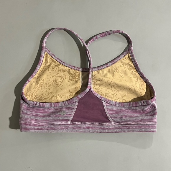 Lululemon Flow Y Sports Bra size 6 - Picture 2 of 4